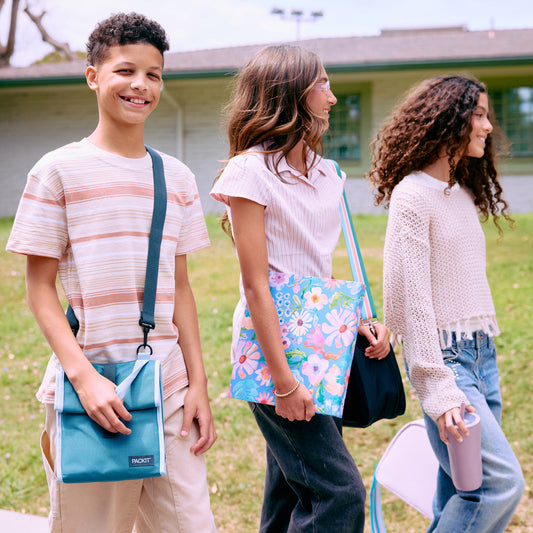 freezable-houston-lunch-bag-x8 freezable-houston-lunch-bag-agave-lifestyle-walking-to-school.jpg