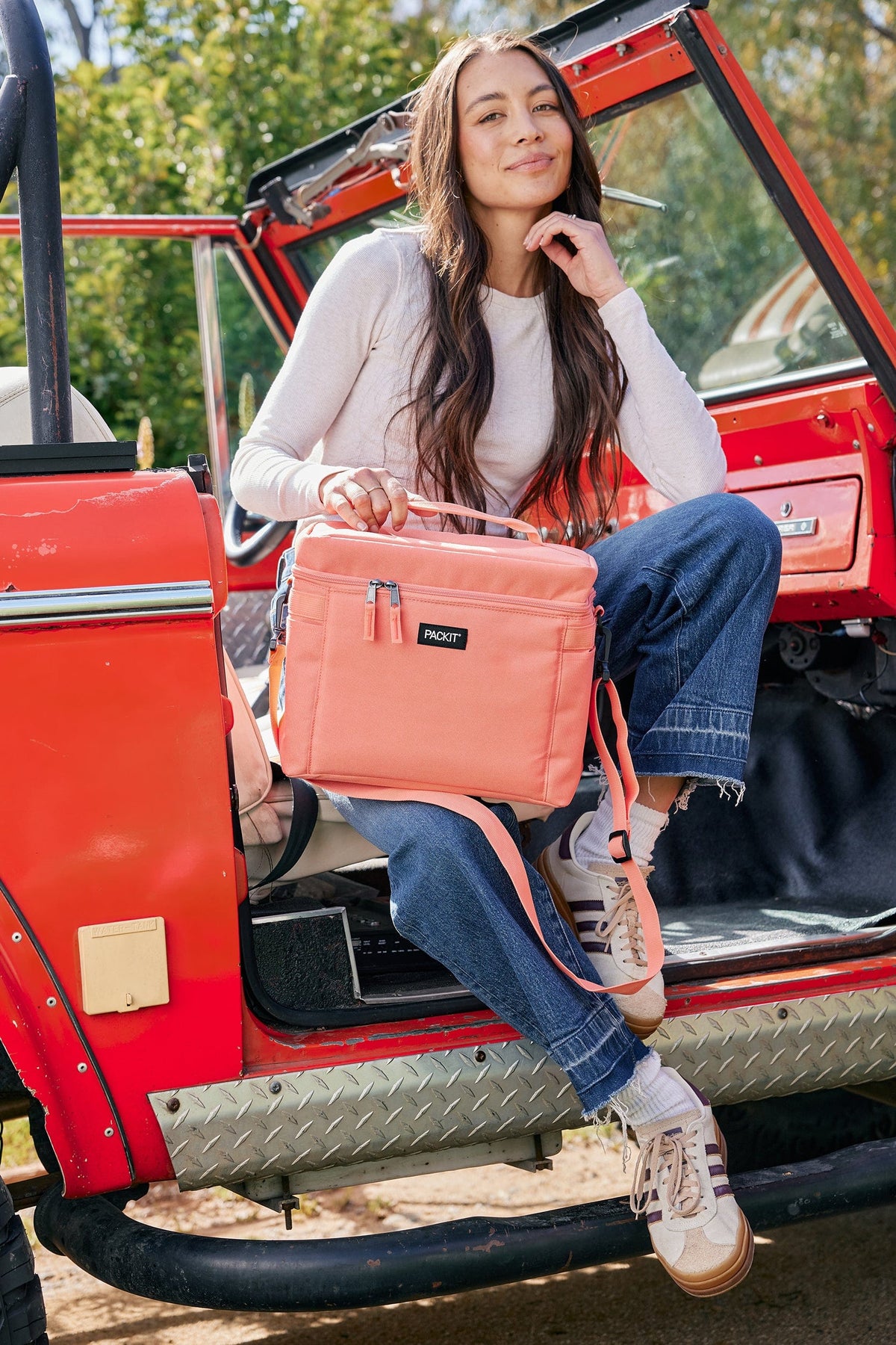 freezable-newport-cooler-b7 freezable-newport-cooler-papaya-lifestyle-truck.jpg