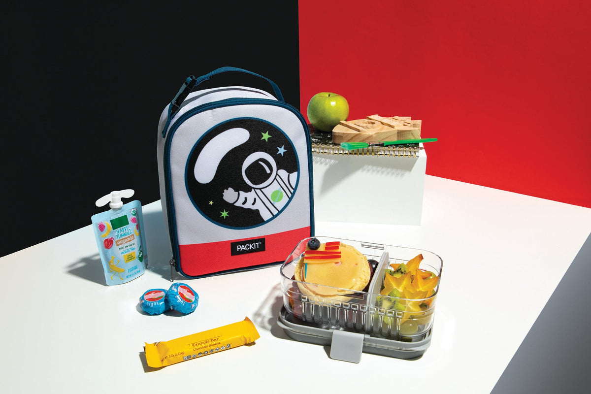 freezable-playtime-lunch-box-u7 freezable-playtime-lunch-box-spaceship-lifestyle-bento-food.jpg